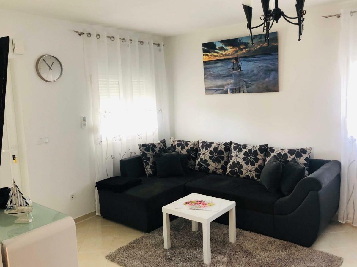 Vir Holidays Dış mekan fotoğraf